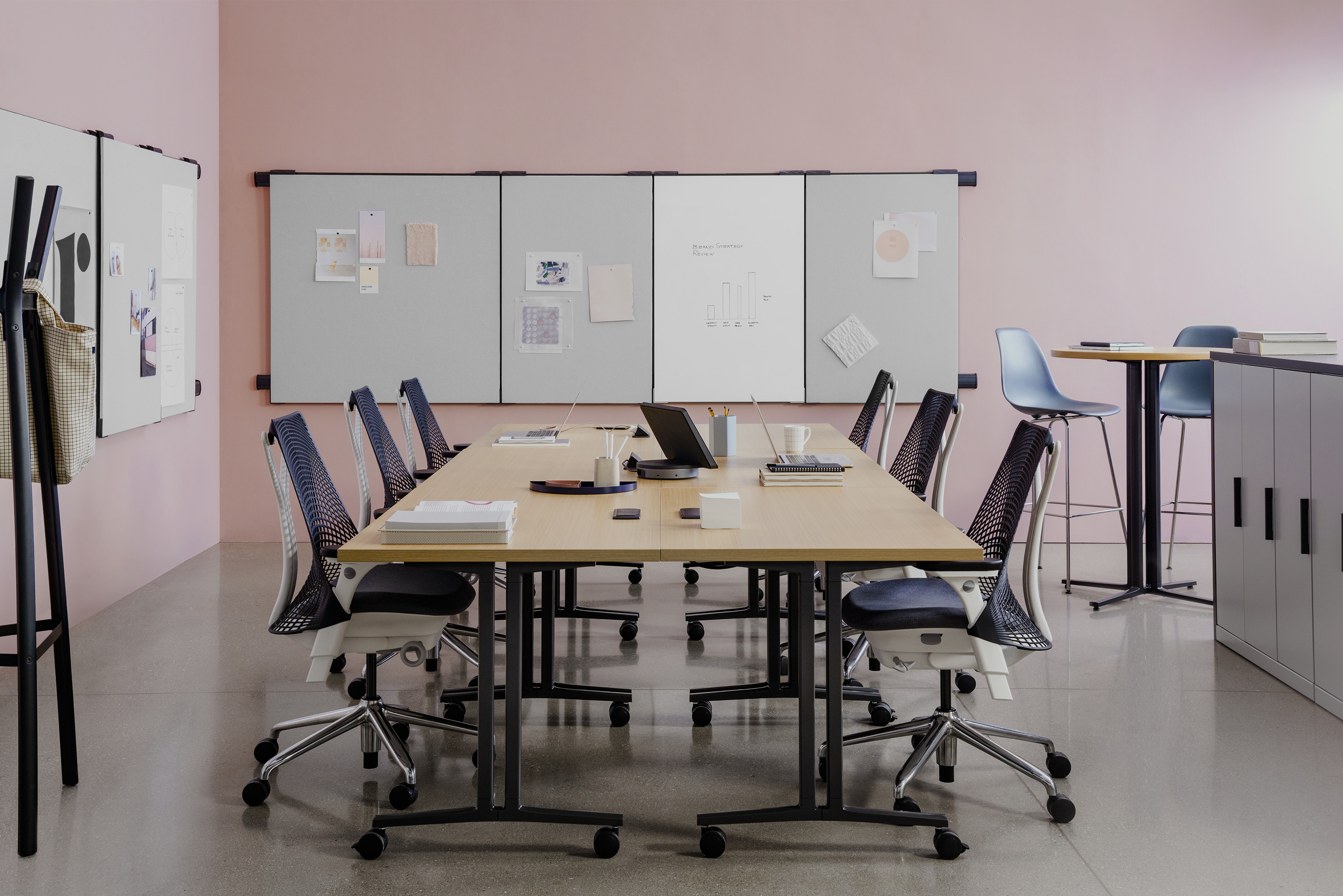 培训家具|书写板|办公家具|设计师家具|飞地墙面活动书写板